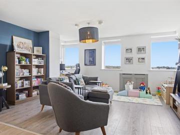 Sale Agreed | 86 Oak House, Silverbanks, The Coast,...