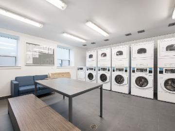 4979 Bathurst St 1 Bedroom Apartment for Rent at 4979...