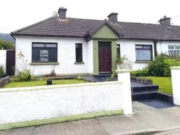 4 O'Hickey Place, Carrick Beg, Carrick on Suir,...