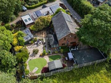 4 bed house for sale