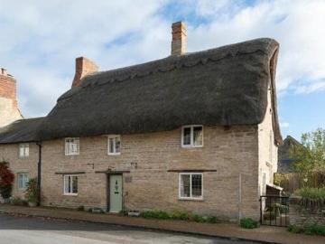 4 Bedroom Cottage For Sale In Weston Underwood,...