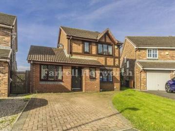 4 Bedroom Detached House For Sale In Clayton Le Woods