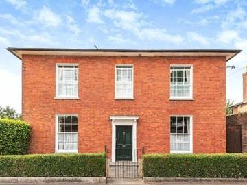 4 Bedroom Detached House For Sale In Blandford Forum, Dorset