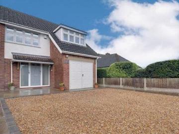 4 Bedroom Detached House For Sale In Brewood