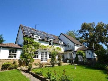 4 Bedroom Detached House For Sale In Scalby, Scarborough