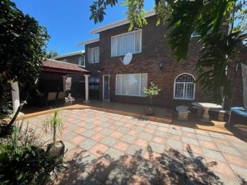 4 Bedroom Duplex in Birchleigh North