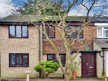 4 Bedroom End Of Terrace House For Sale In Rainham,...
