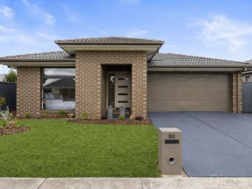 4 Bedroom House Alfredton VIC 101583184