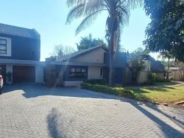 4 Bedroom House Bendor Bendor 105772040