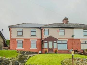 4 bedroom house for sale in Holcombe Road Rossendale BB4