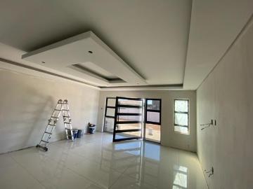 4 Bedroom House in Aerorand