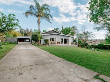 4 Bedroom House in Somerset East
