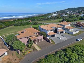 4 Bedroom House in Winterstrand
