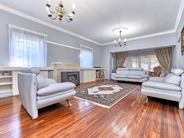 4 Bedroom House To Let in Saxonwold | Zareena Kara...