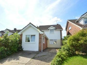 4 Bedroom Link Detached House For Sale In Clare
