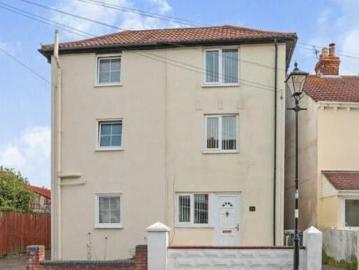 4 Bedroom Semi detached House For Sale In Gosport