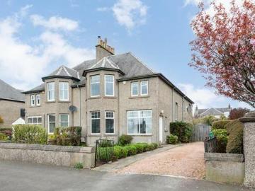 4 Bedroom Semi detached House For Sale In Lundin Links