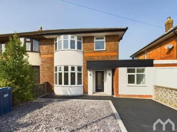 4 Bedroom Semi detached House For Sale In Penwortham