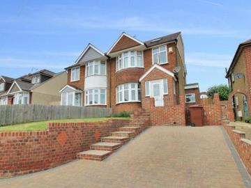 4 Bedroom Semi detached House For Sale In Rainham,...