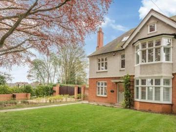 4 Bedroom Semi detached House For Sale In Raunds,...