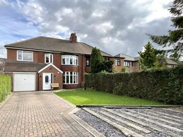 4 Bedroom Semi detached House For Sale In Swallownest,...