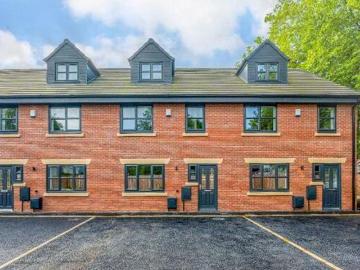 4 Bedroom Town House For Sale In Hindley, Wigan