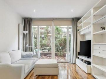 4 Bedroom Terraced House For Rent In London