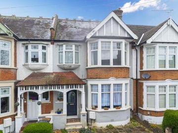 4 Bedroom Terraced House For Sale In Highams Park