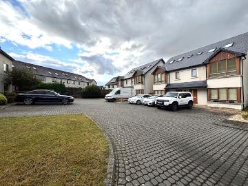 4 room apartment for rent
