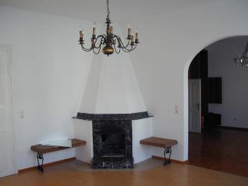 4 Zimmer Wohnung in Gutshof mit uneinsehbaren Innenhof