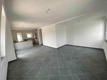 4.5 Zimmer, 136 m², 1. Stock