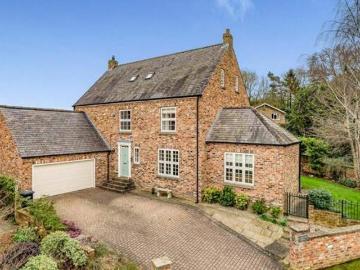 5 Bedroom Detached House For Sale In Marton Cum Grafton