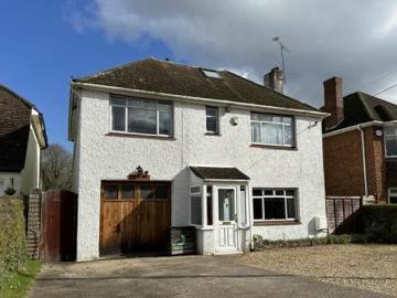 5 Bedroom Detached House For Sale In New Forest, Southampton