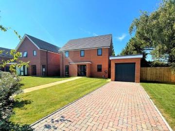 5 Bedroom Detached House For Sale In Paddocks Lane, Ramsey
