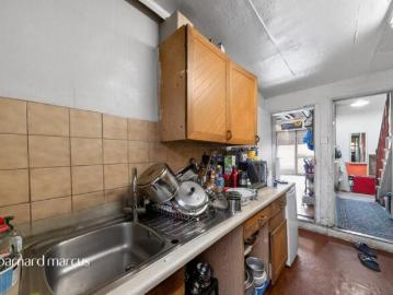 5 bedroom end of terrace house for sale in Parish Lane,...