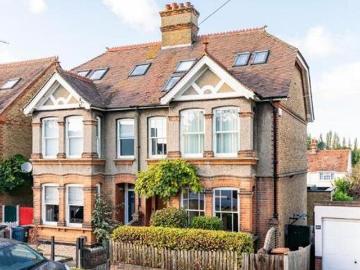 5 Bedroom Semi detached House For Rent In Hertford,...