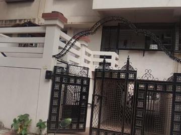 5 BHK Independent House in Rander for resale Surat. The...