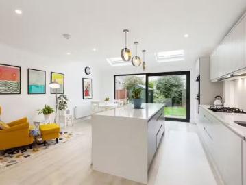 5 Griffeen Glen Wood, Lucan, Co. Dublin, K78XV67 is for sale