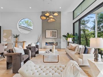 5 Raphael Drive, Hornsby Heights, NSW 2077 House for...