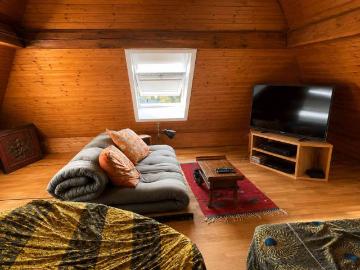 5.5 Zimmer, 160 m², 3. Stock