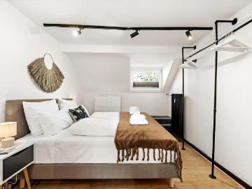 65qm designer maisonette apartment for 7 people