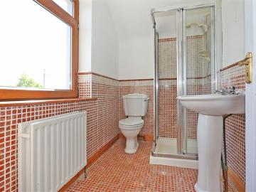 695,000 | Reeds Acre, Black Water, Killaloe Road,...