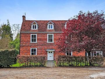 6 bedroom detached house for sale
