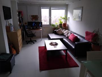 72qm unmöblierte Wohnung in 1020 ab sofort WG geeignet...