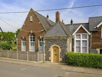 7 Bedroom Detached House