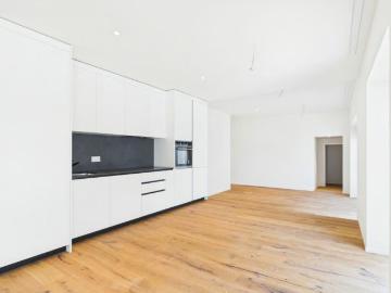 7.5 Zimmer, 11 m², EG