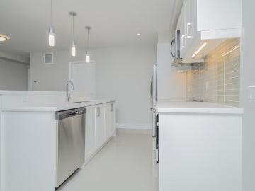 806 Kennedy Road 3 Bedroom Apartment for Rent at 806...