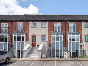 80 Lanesborough Court, Finglas, Dublin 11, Finglas,...