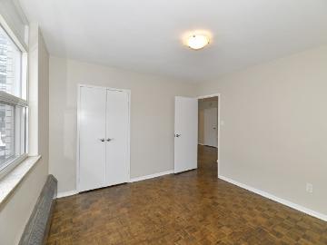 80 Montclair Avenue 1 Bedroom Apartment for Rent at 80...