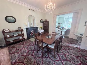 825,000 | 1 The Terrace, Currabinny, Carrigaline, Cork...